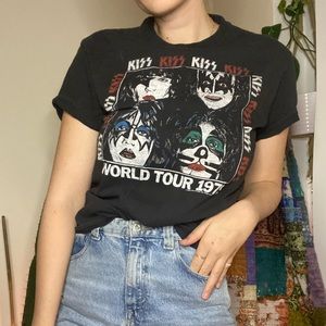 Kiss concert tee